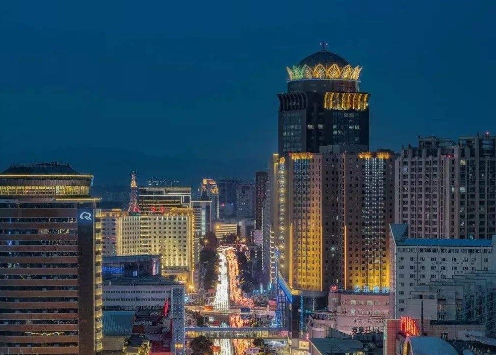 呼和浩特第一憋屈城区房价9千商业发达买房为啥摇头