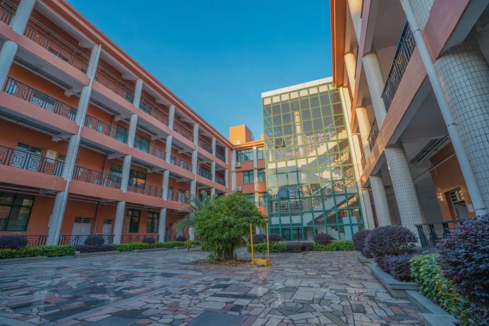 填报志愿倒计时ing……广州南洋理工职业学院,一直在等你!_腾讯新闻