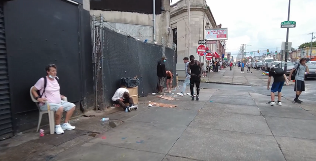 美国废城居民生活混乱随地大小便庆幸自己活在中国