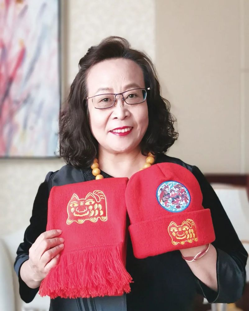 全国人大代表周淑英用非遗力量助力中小企业良性发展