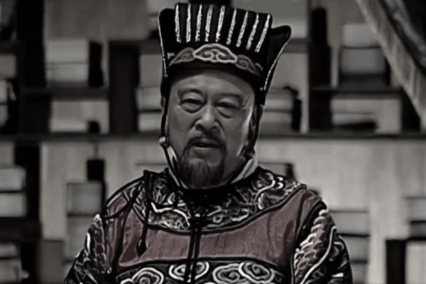 明朝的权力游戏:高拱能斗得过搞定严嵩的徐阶,为何会输给张居正