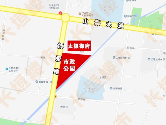 据中共长垣市委回复如下:太极御府南边地块已规划为市政公园,由长垣县