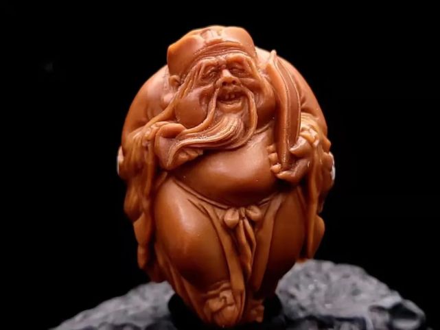 【好核雕鉴赏】:黄玲本工作品《群仙》