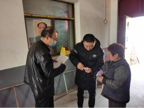 刚强中开出一朵温柔的向阳花记三原县西阳镇东寨村驻村第一书记刚强