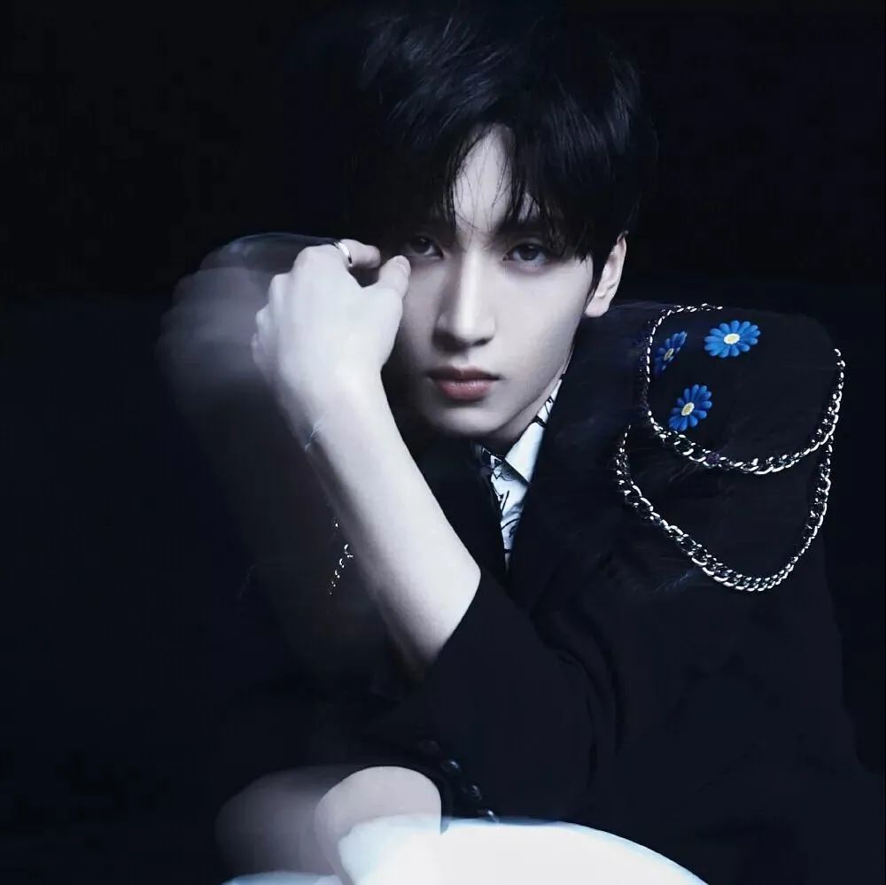 严浩翔生日应援头像(严浩翔生日应援头像官方2022)