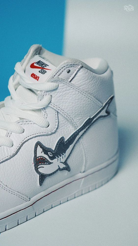 天才滑手居然喜欢大白鲨oskixnikesbdunkhighxh55开箱