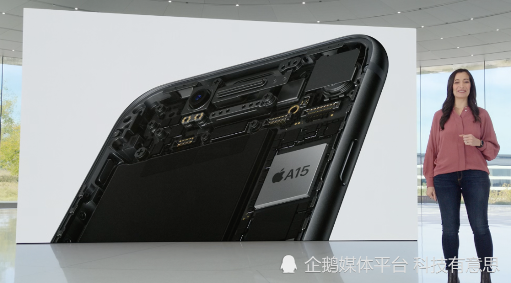 有人说iphonese3是智商机 你们是否赞同 天天看点