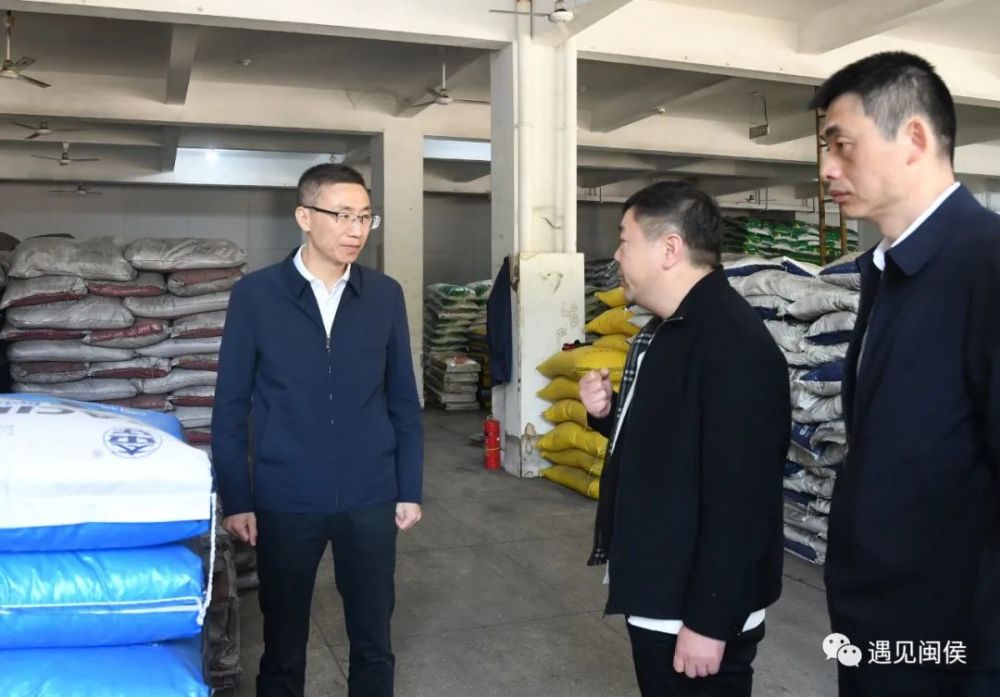 3月11日,闽侯县委书记赵明正带领县直有关部门负责人到甘蔗街道开展