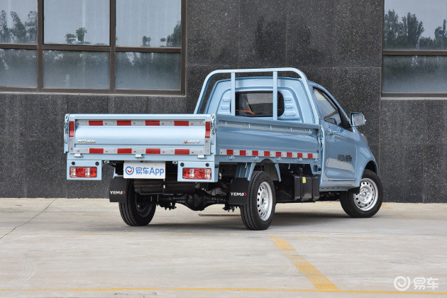 鲨向新能源野马mini卡解读玩转空间魔法