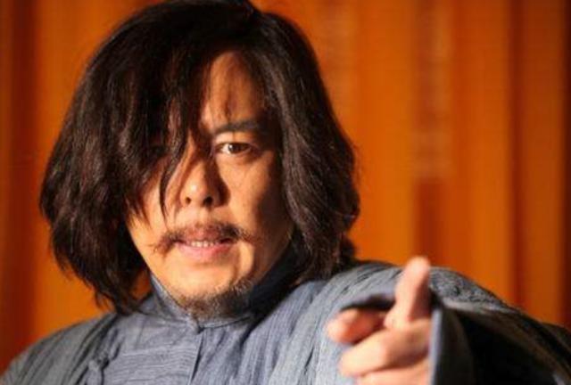 民国怪人黄侃因一泡尿识得章太炎这是何故