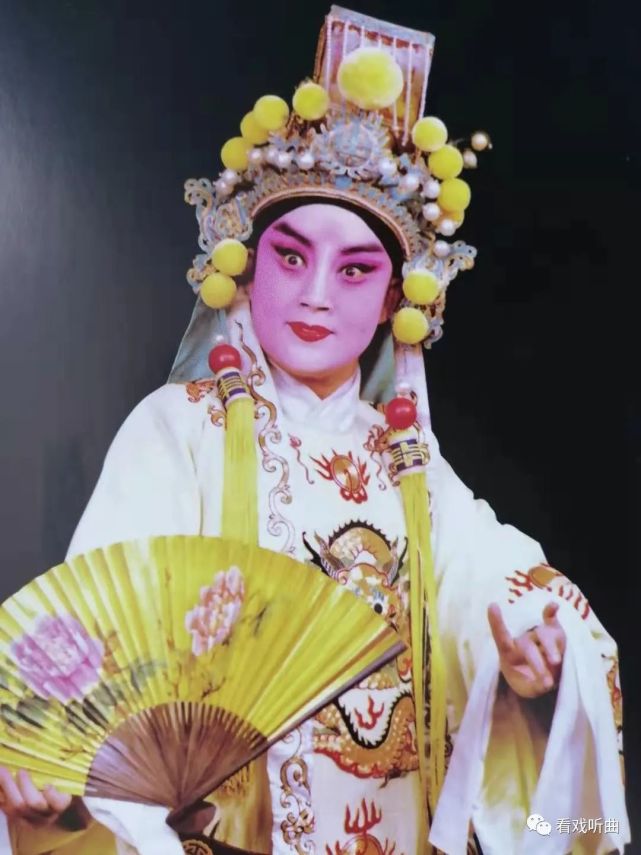 梨园文摘:梅花品格入戏来—记晋剧梅花奖获得者郭彩萍(一)