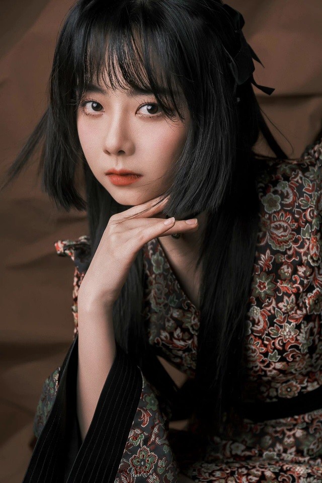 谭松韵公主切发型大火圆脸女生搭配好发型依然美出新高度