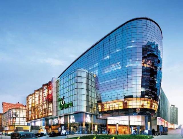 旭辉银盛泰中心:解放路上,距离泉城广场仅约4公里的城市综合体火爆