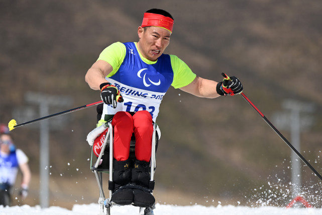冬奥会残奥会运动员图片