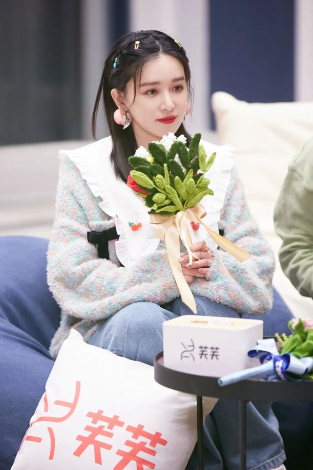 花样「飘雪一家人」特邀冰雪体验官 阚清子综艺《飘雪的日子来看你》