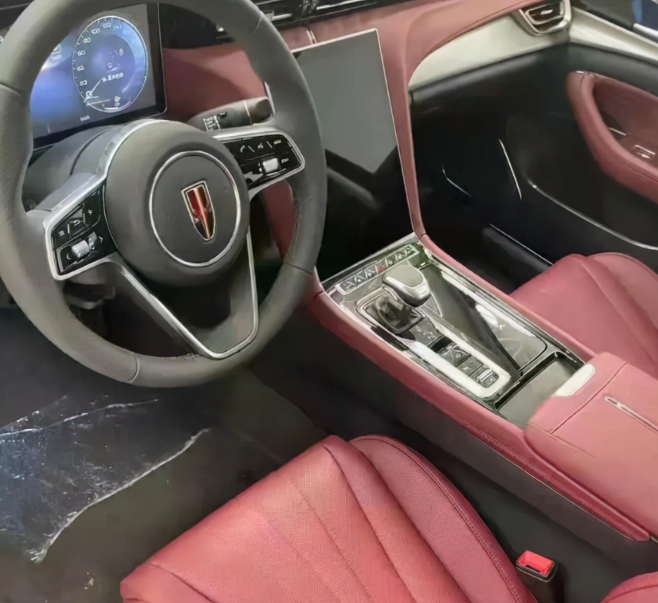 2023款红旗h5工厂曝光换奔驰c内饰外观神似h9售价或15万