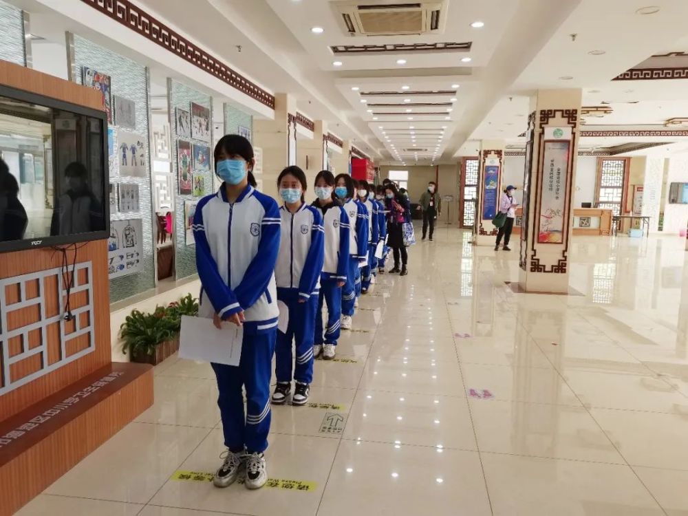 英孚lily英语现场明武宗快去中招黑匣子