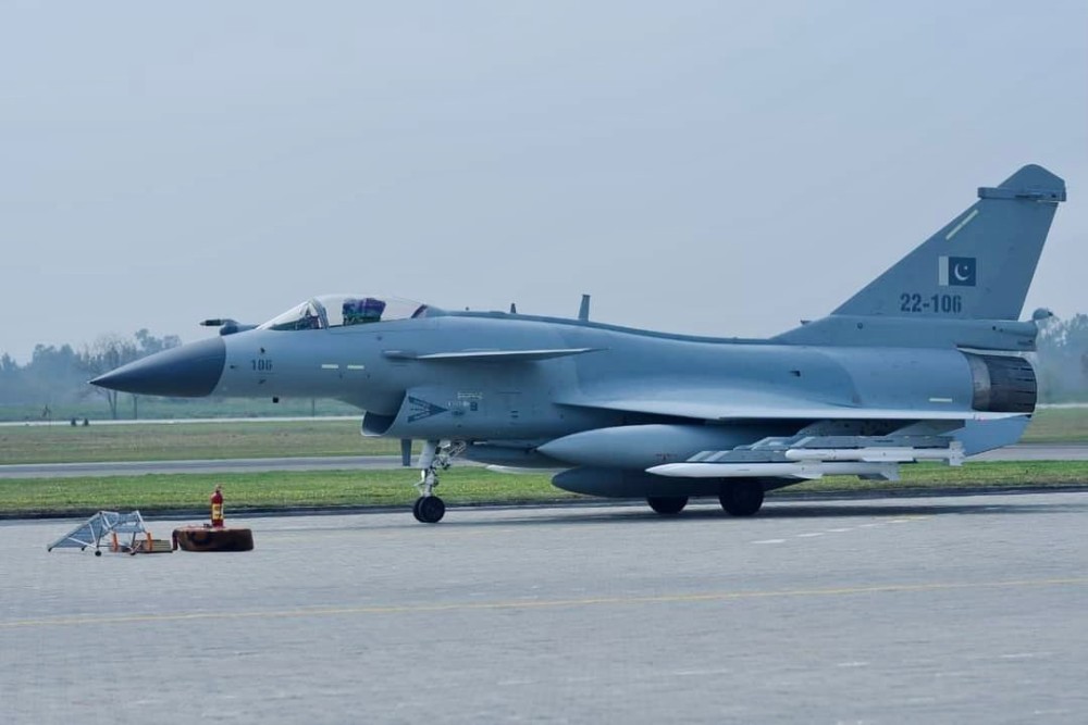 中国出口歼10c一箭三雕印度再买114架战斗机