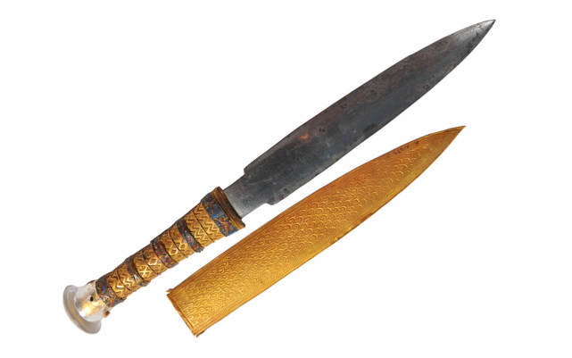 图坦卡蒙的铁匕首