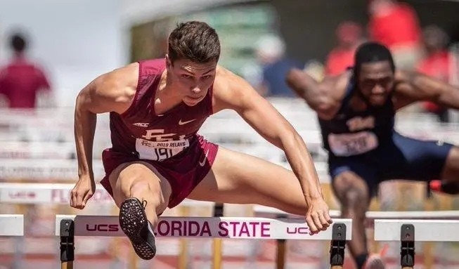 7秒38坎宁安夺得ncaa室内60米栏冠军创个人pb