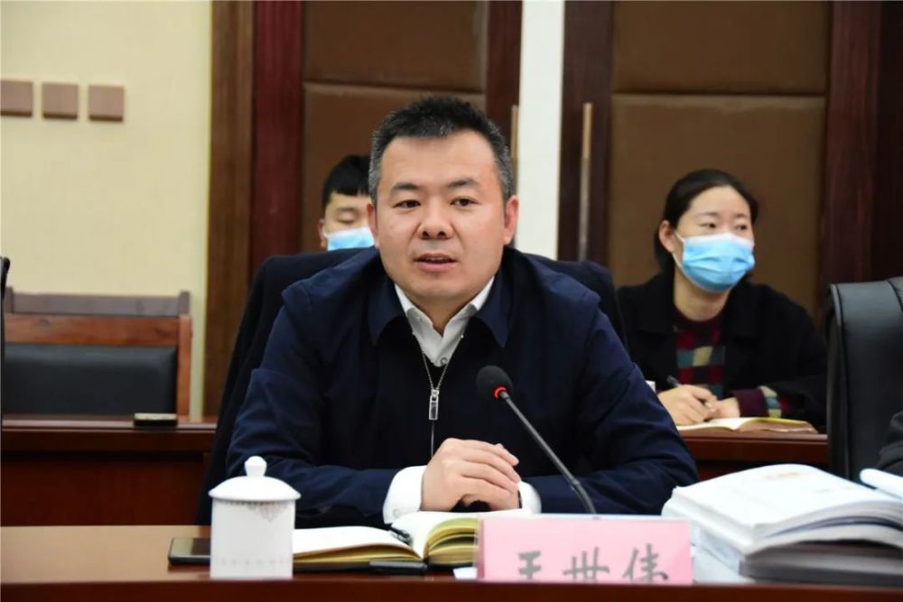 松潘县召开现代商贸物流发展规划座谈会