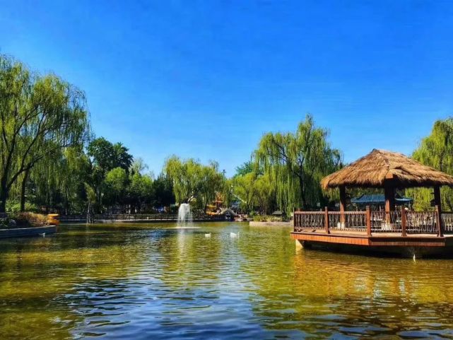 河西地区将依托南宫温泉,青龙湖会都,千灵山景区,整合区域旅游资源