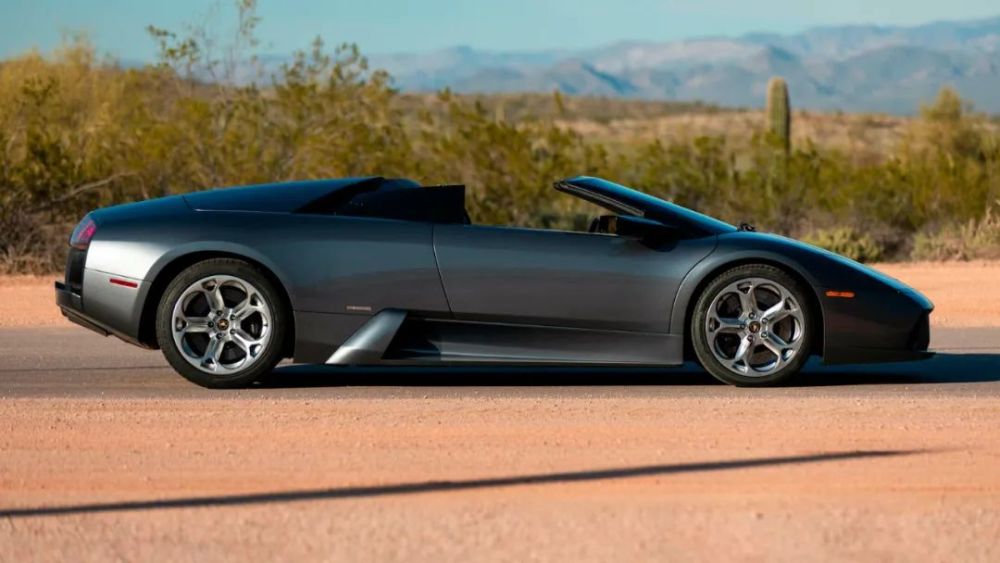 全世界仅有两辆的2005年兰博基尼murcielago_腾讯新闻