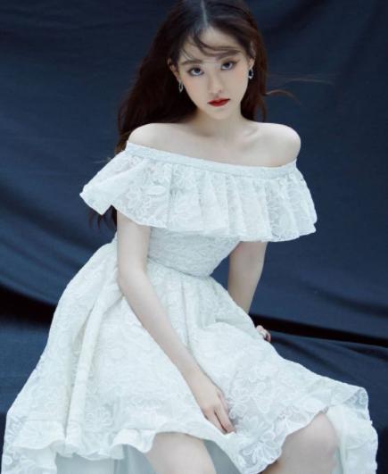 祝绪丹身材不输杨幂,体重仅90斤,想减肥两点是关键_腾讯新闻