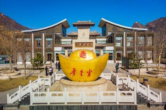 石家庄平山有一座黄金寨充满神话色彩成为了游客喜爱的打卡地