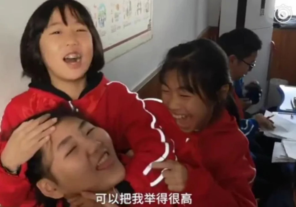 Netizens fuss over future height of 'Baby Yao