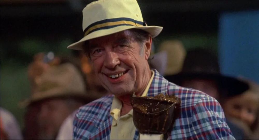 电影中表示德莱顿的手艺是非常不错的,86年《德电》里表示德莱顿还还