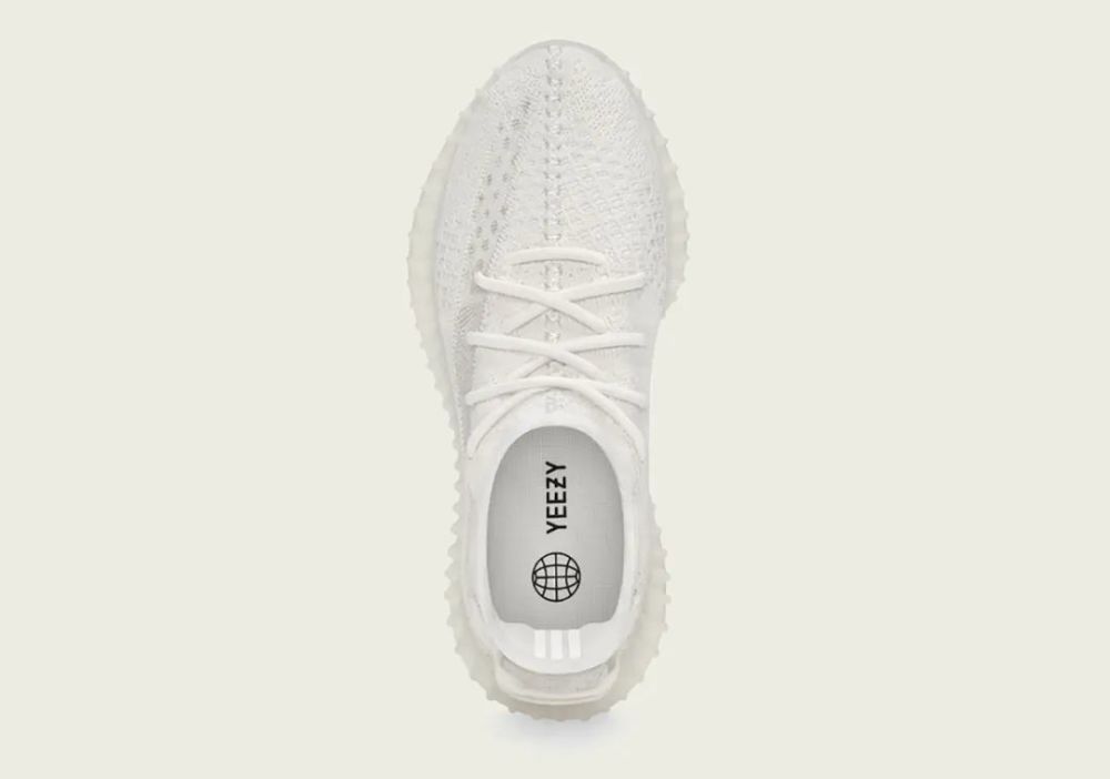 纯白侧透 Yeezy 350 V2 官图曝光 本月即将发售 腾讯新闻