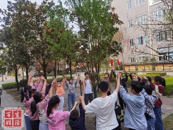 寿安学校开展植树节活动 30余株树苗成功"安家"_腾讯新闻
