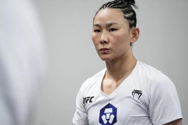 外媒曝闫晓楠受伤严重,国内外拳迷态度截然不同