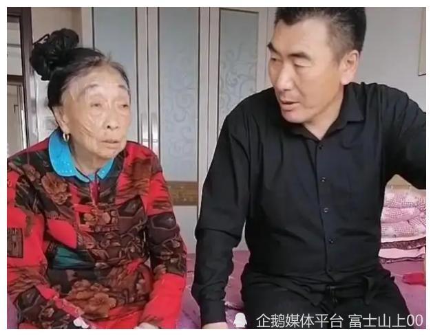 85歲馬玉琴晚年生活堪憂小32歲老公拿她當保姆還利用她撈金