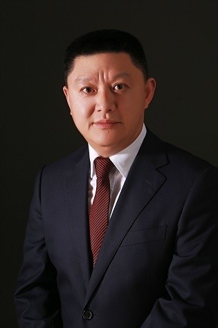 谢文强四川天润华邦律师事务所专职律师,高级合伙人;钦州仲裁委员会