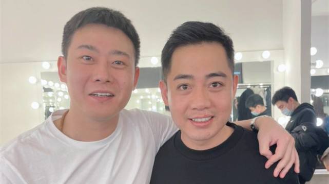 李云杰搭档孔云龙有很长时间了,而孔云龙最早的搭档曾经是栾云平.
