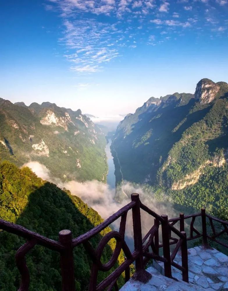 神韵河池看上去真美