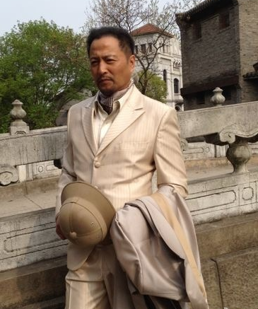 牛飘潘沙泉牛飘与潘沙泉育有一子牛子藩,深受父母影响,牛子潘也考入