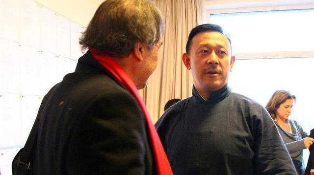 有种无奈叫姜文姜武明明是同父异母却总被大家认为双胞胎