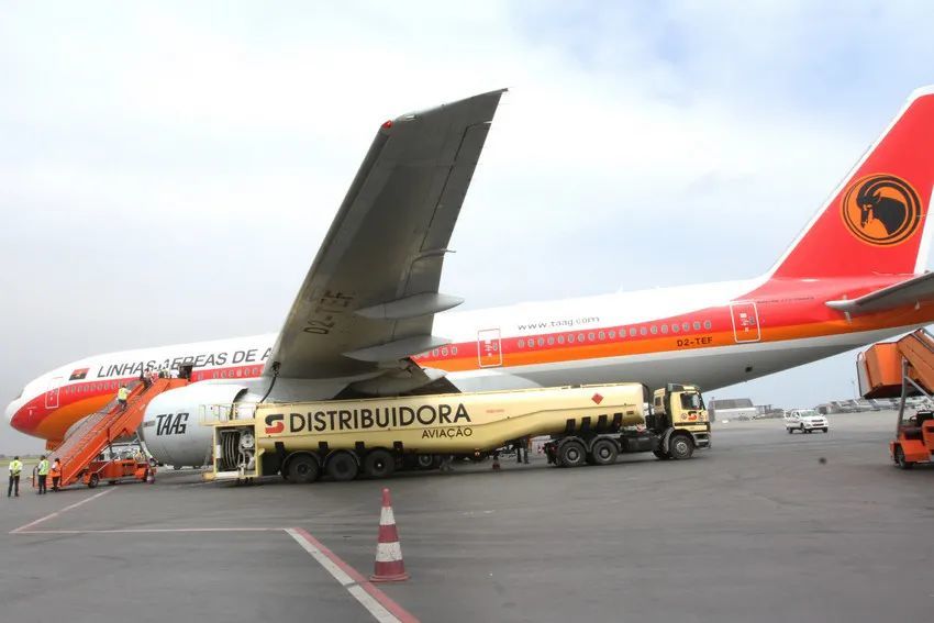 安哥拉航空公司业务重大突破