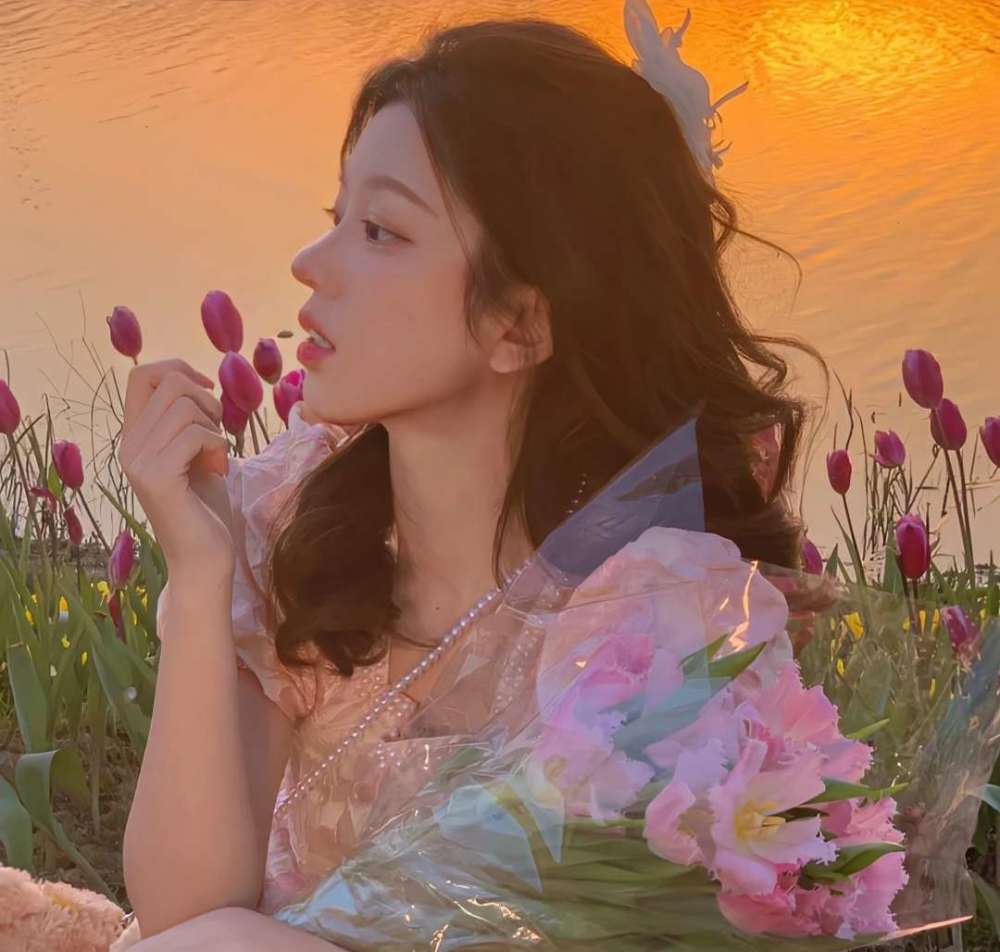 一眼惊艳的女生头像