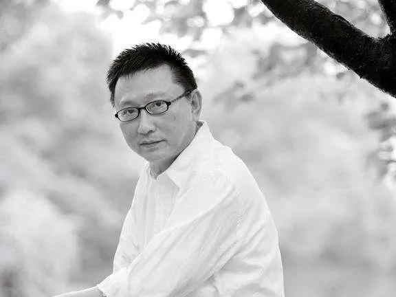 《扬子江》头条诗人柏桦,又是重复罗列,这就是好诗?