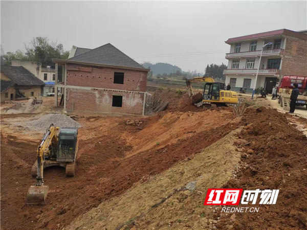 涟源市湖泉镇大力推进秀美屋场建设