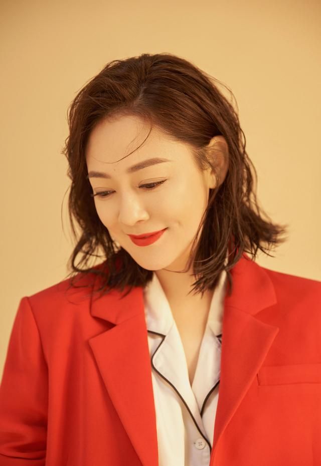 演员陈佳妍有过一段婚姻爱拍戏也爱女儿