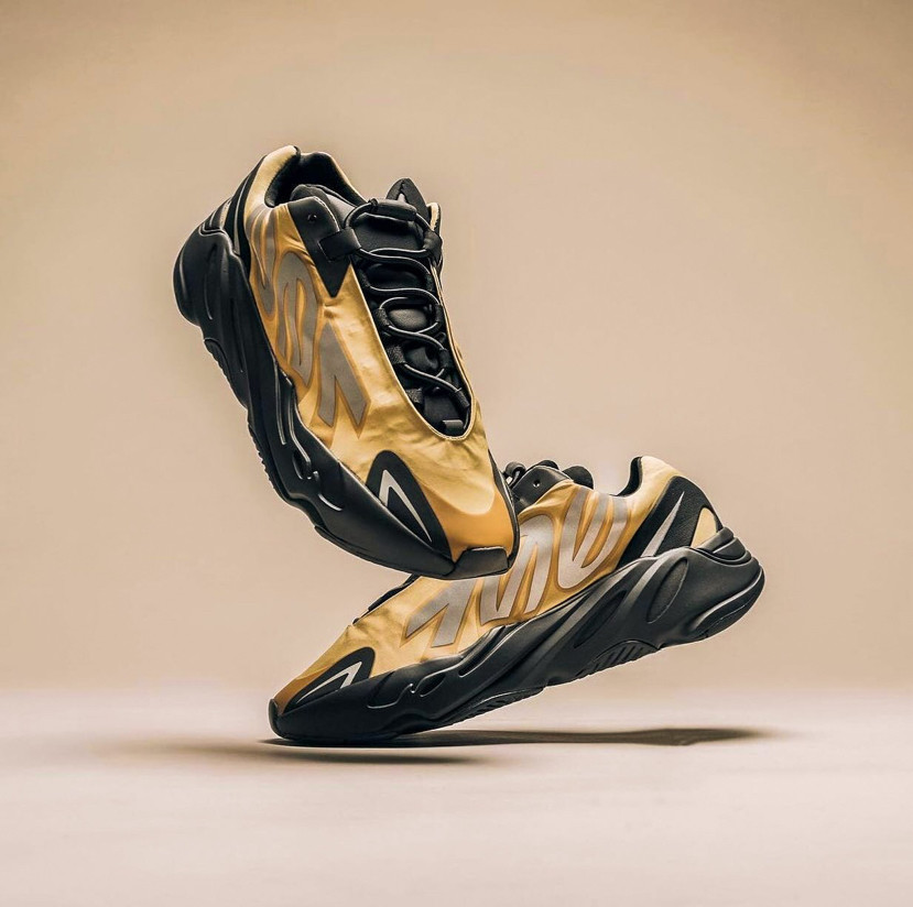 yeezy700mnvnhoneyflux