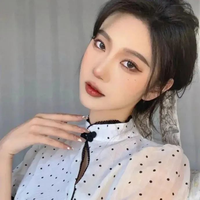 哈尔滨佳音英语好不好小巧鸽子蛋指环王复古女子开启还嫌戒指