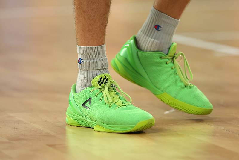 德拉维多瓦  匹克delly 1骑士队名宿德拉维多瓦如今效力于nbl墨尔本