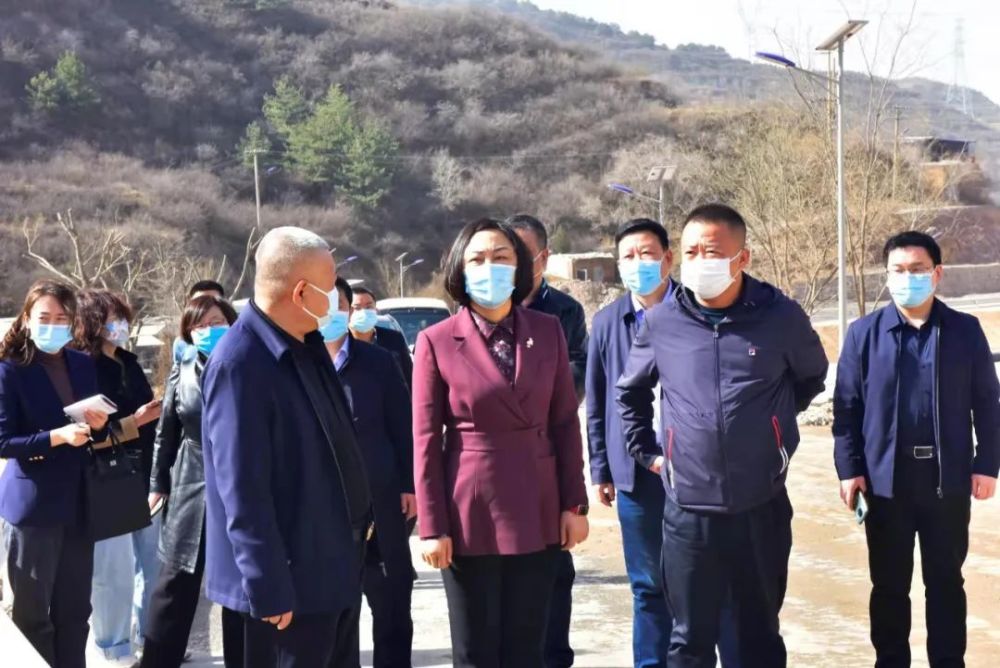 迎泽要闻李慧深入企业农村开展入企进村服务