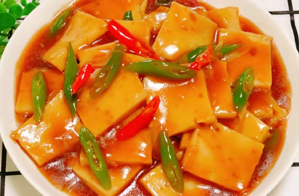 千叶豆腐的做法(芹菜炒千叶豆腐的做法)